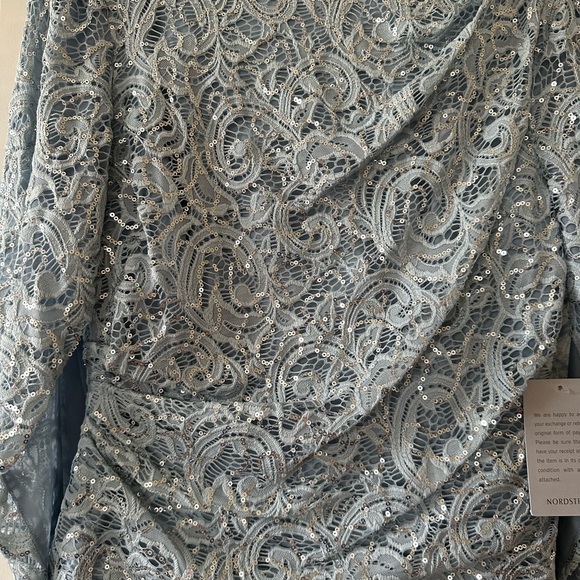 Beautiful brand new dress very light blue - Picture 3 of 4